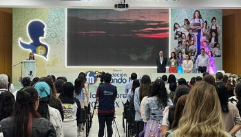 ESCENARIO CONGRESO PARA MUJERES-min