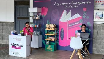 STAND COMERCIAL PARA FERIAS-min