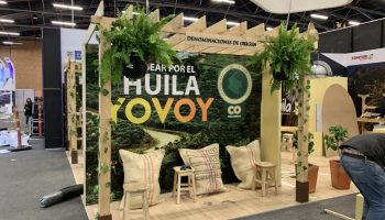 STAND MATERIALES NATURALES-min